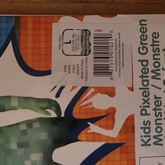 Halloween Costume - Picture 7 of 8